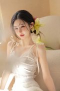 校服下摆前面翘起来怎样办
